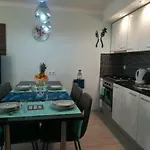 Casas Da Roseira 2+1 Famalicao *