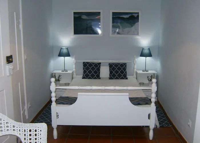 Casas Da Roseira 2+1 Famalicao *