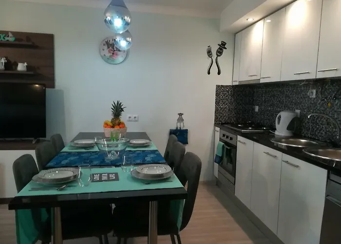 Casas Da Roseira 2+1 Famalicao *